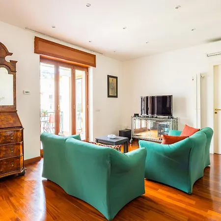 Colonna Classic Style By Wonderful Italy Apartment