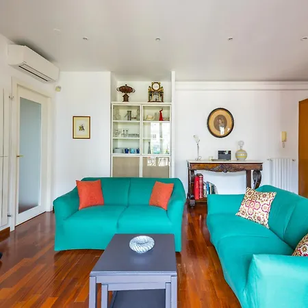 Colonna Classic Style By Wonderful Italy Apartment