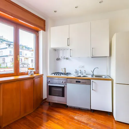 Апартаменты Colonna Classic Style By Wonderful Italy *