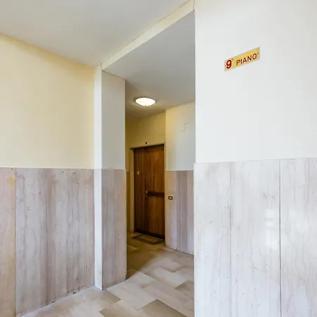 Апартаменты Colonna Classic Style By Wonderful Italy Неаполь